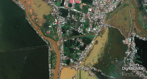 Small gallery image cropped